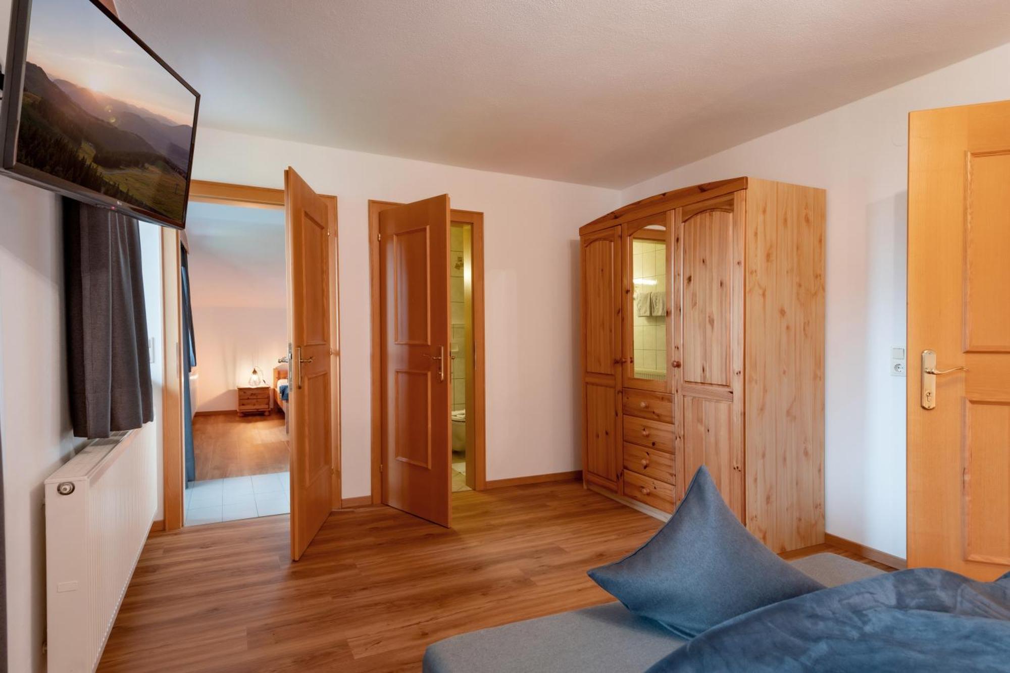 Haus Schroll Leilighet Ried im Zillertal Eksteriør bilde