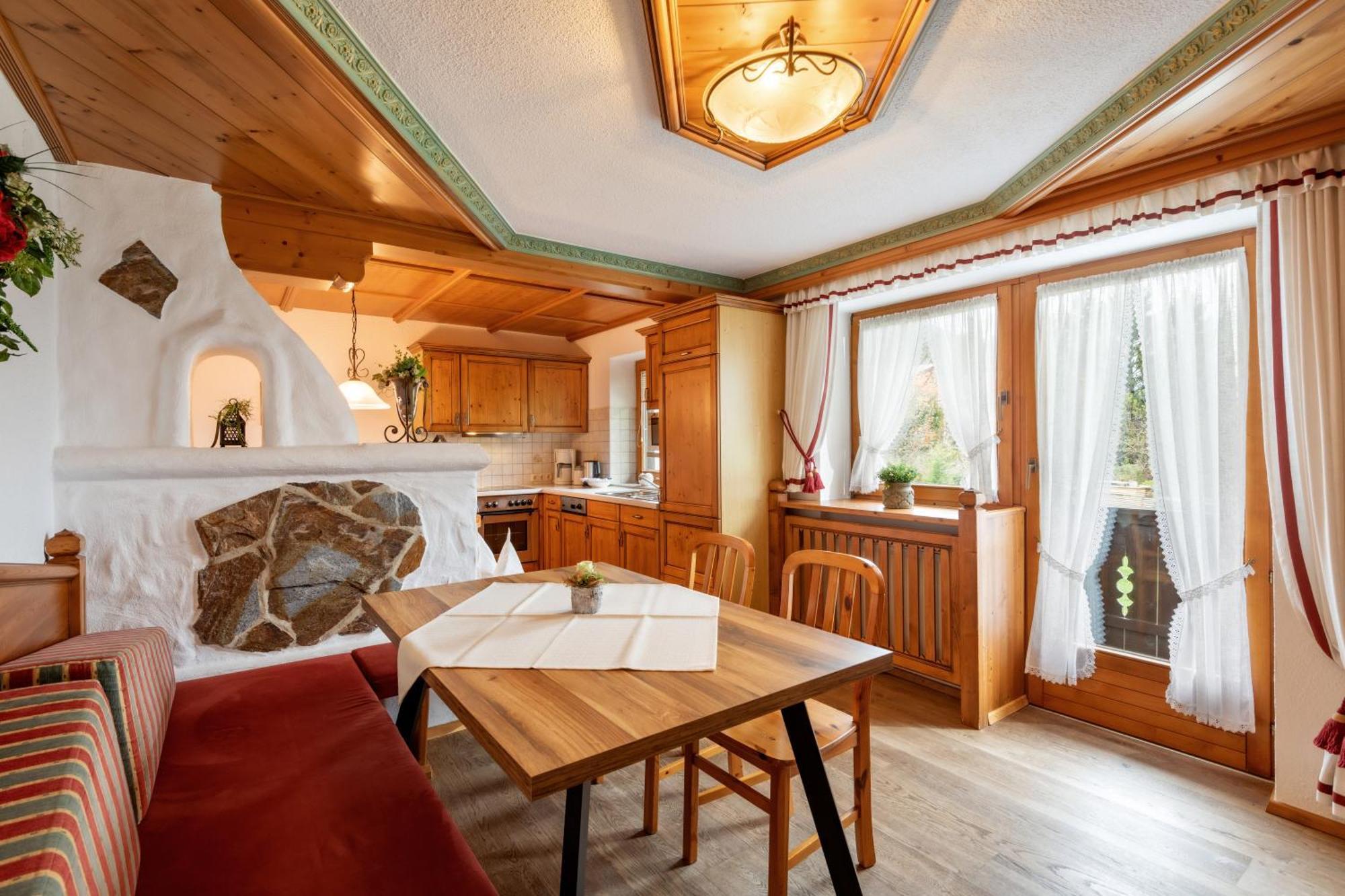 Haus Schroll Leilighet Ried im Zillertal Eksteriør bilde