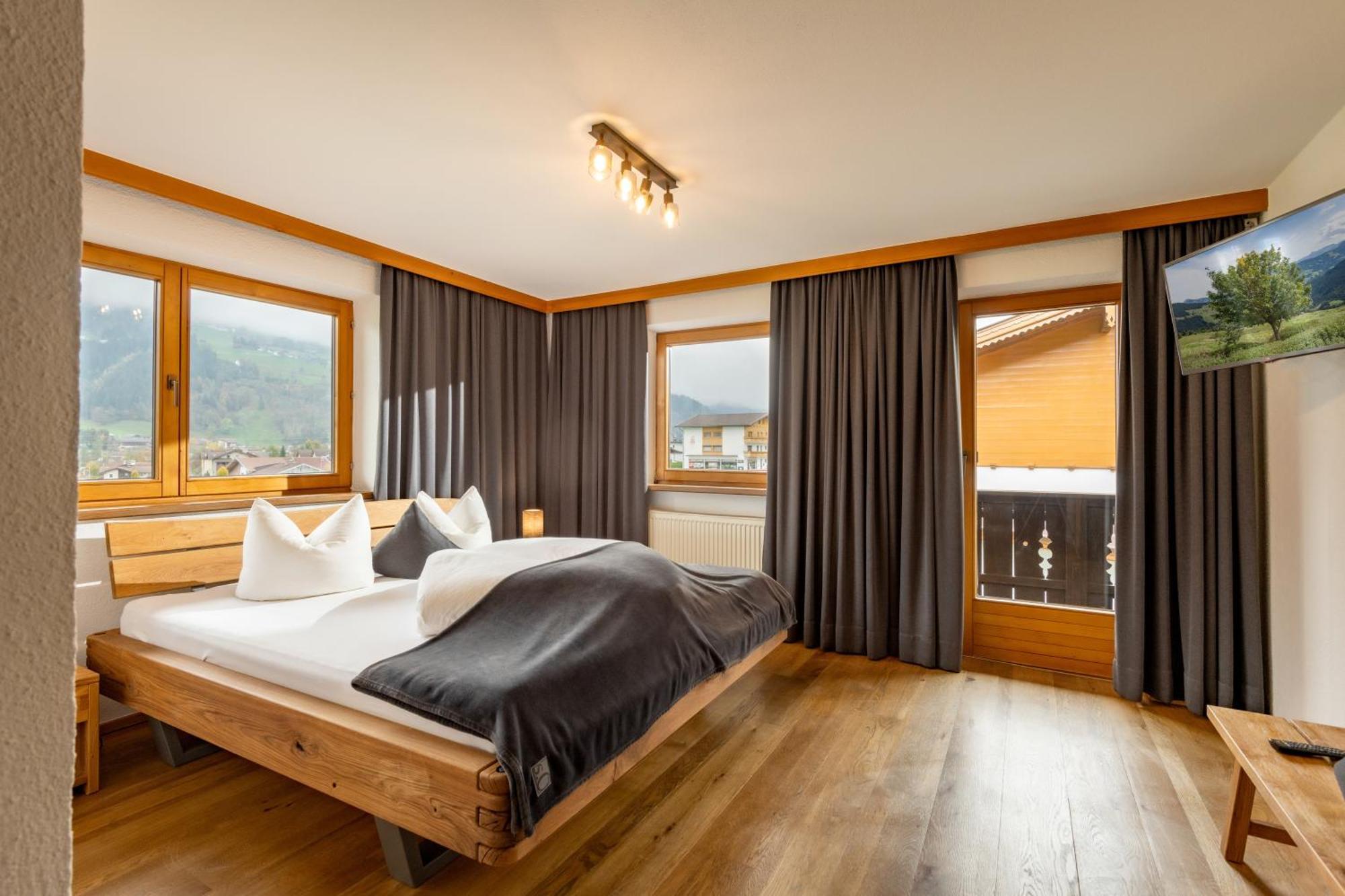 Haus Schroll Leilighet Ried im Zillertal Eksteriør bilde