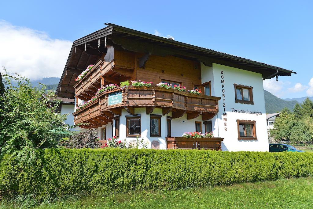 Haus Schroll Leilighet Ried im Zillertal Eksteriør bilde